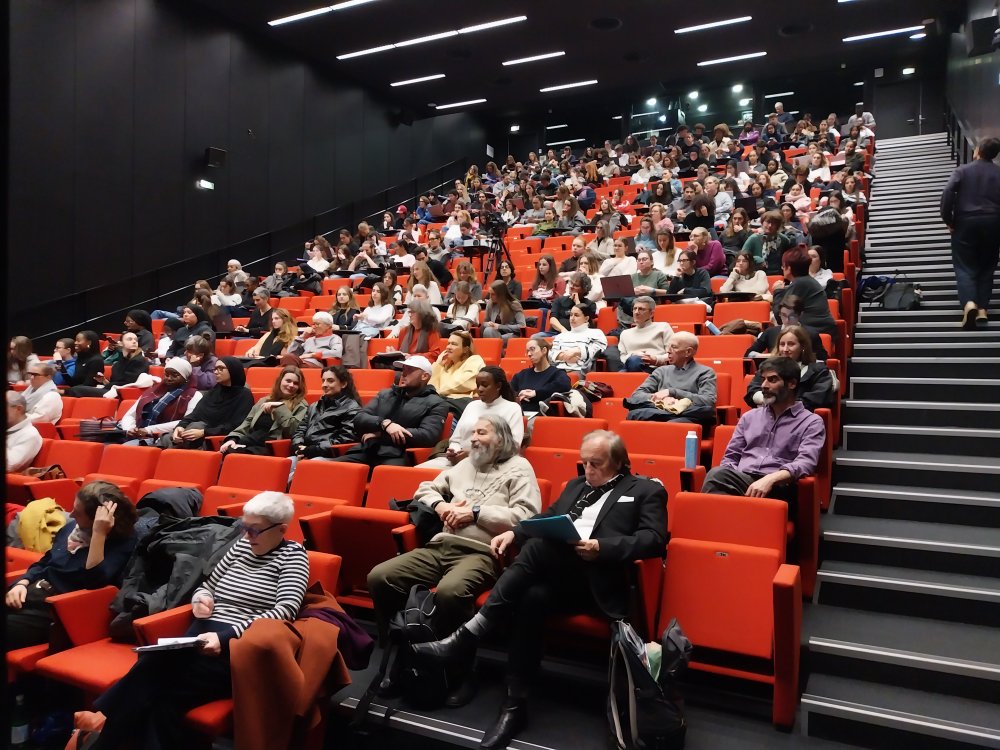Logo de l'article 5ème JOURNÉE de VALORISATION des PORTAILS&nbsp;:  &laquo;&nbsp;Sur les traces des enfants placés. Retrouver et raconter son histoire&nbsp;&raquo; (25 novembre 2025)